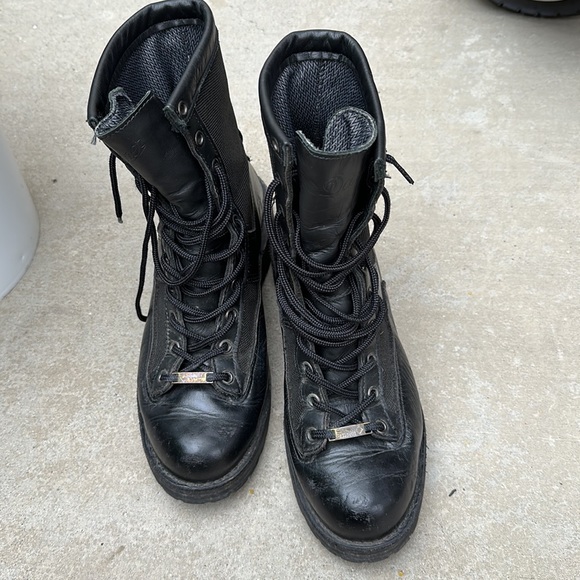 Danner 8” Acadia men’s lace up boots in black, size 9 - Picture 7 of 17